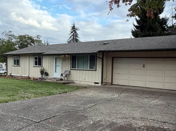 411 NE 3rd St, Willamina, OR 97396