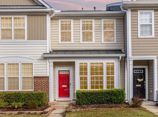 7824 Silverthread Ln, Raleigh, NC 27617
