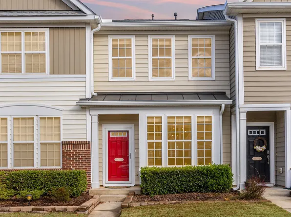 7824 Silverthread Ln, Raleigh, NC 27617