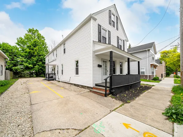 12307 Plover St, Lakewood, OH 44107