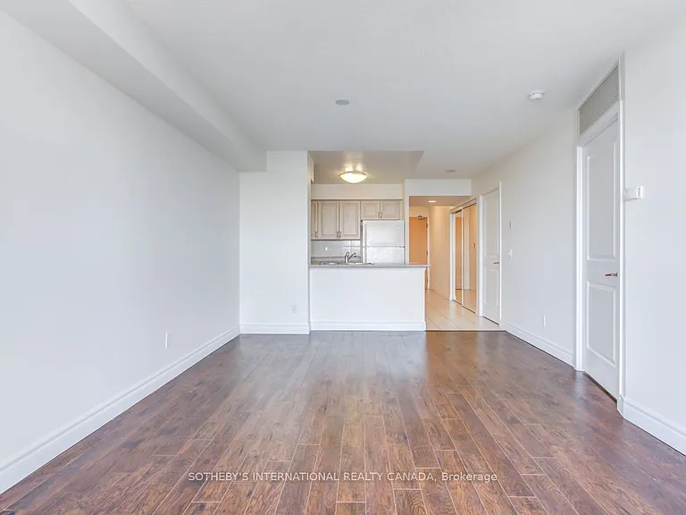 4968 Yonge St #3601 — Photo 7