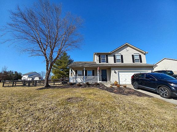 2nd image of 5 Hollytree Dr