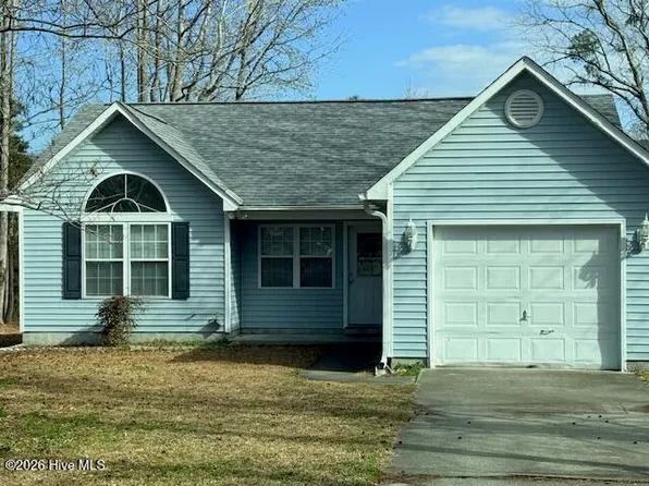 200 Commons Ct, New Bern, NC 28560
