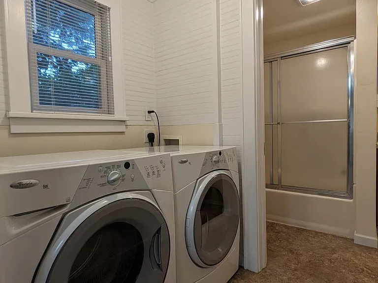175 Ash St — Photo 20
