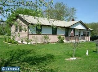 684 E Elmer Rd, Vineland, NJ 08360