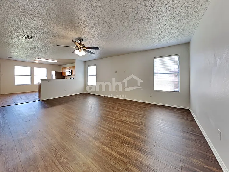 809 Encino Dr — Photo 7