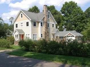 12 Hampton Rd, New Fairfield, CT 06812
