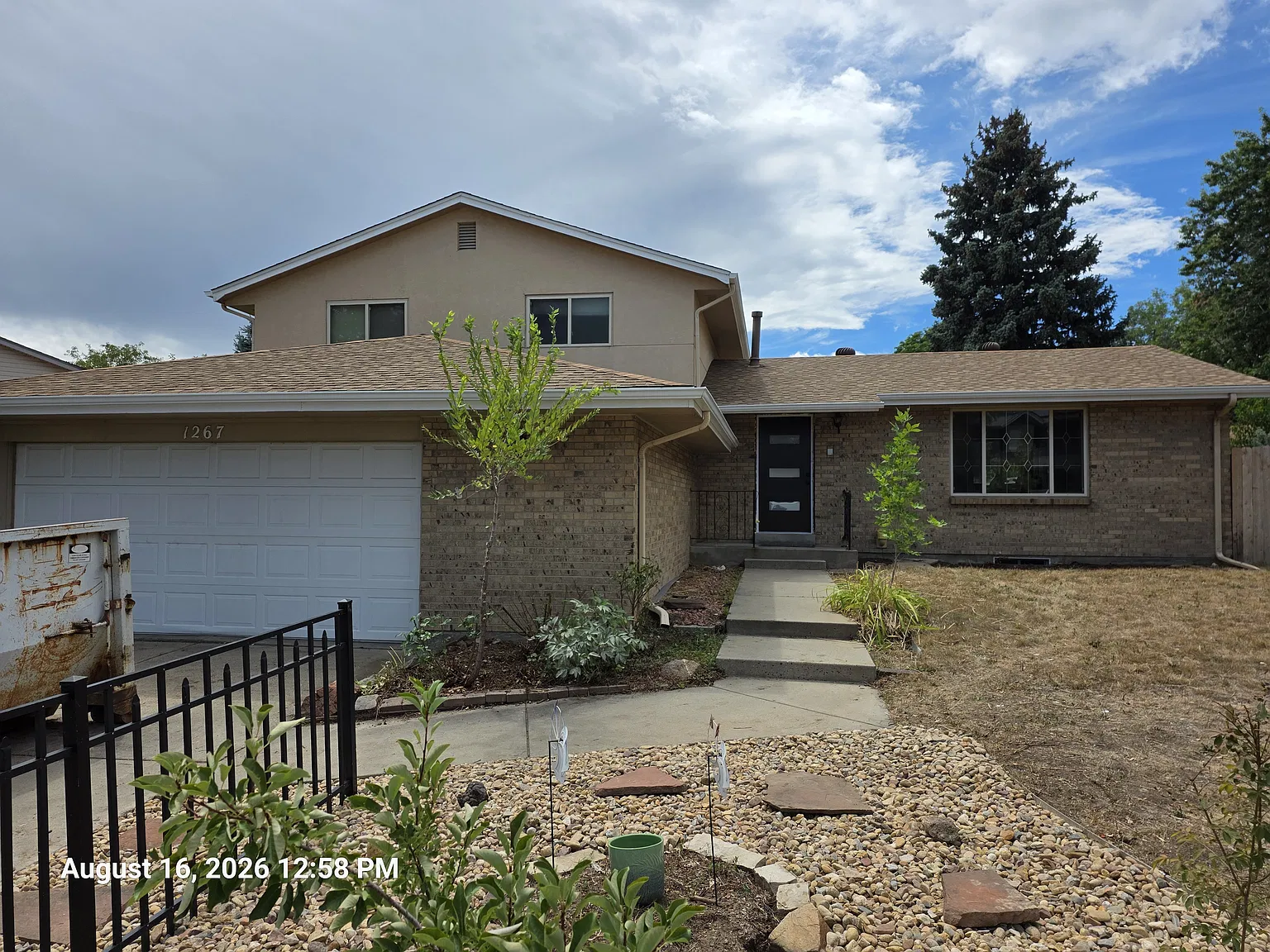 4 bed, 2508 sqft, $3,400 — Photo 2