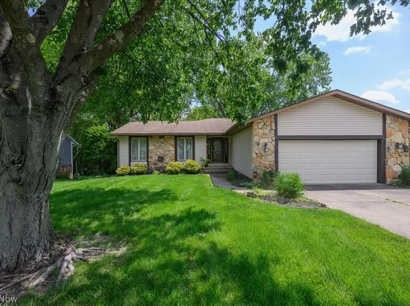 4600 Greenmeadow Ave NW, Canton, OH 44709