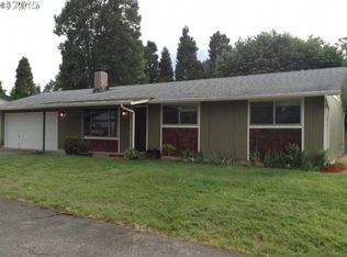 4034 Royal Ave, Eugene, OR 97402