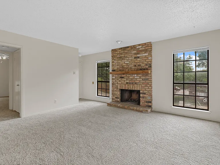 15221 Berry Trlbldg #A108 — Photo 8