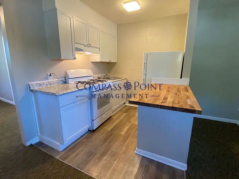 532 Pemberton Street — Photo 3