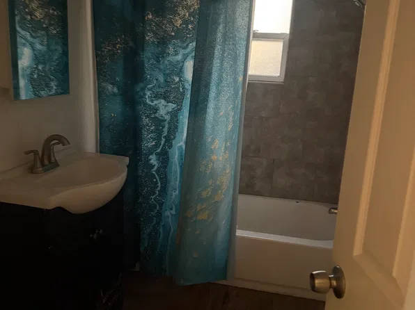 516 W 6th St, La Junta, CO 81050