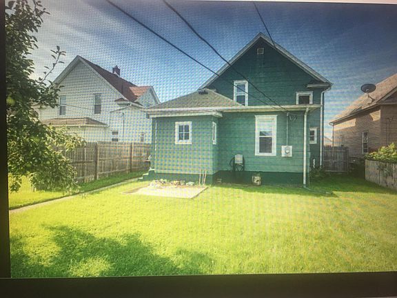 3rd image of 410 W 8th St