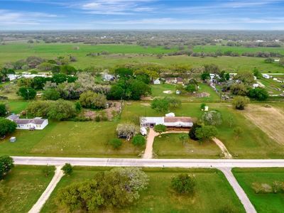 473 Hollybrook Dr, Inez, TX, 77968