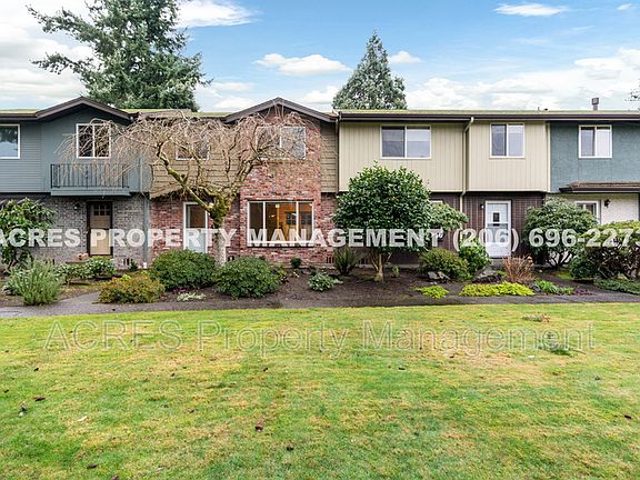 3rd image of 1551 NW 195th St Unit 10