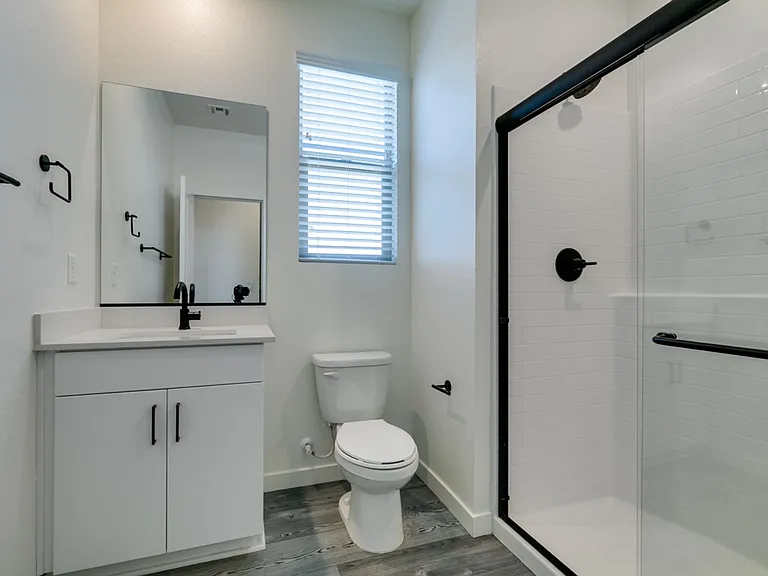 6915 Fordham Creek St — Photo 31