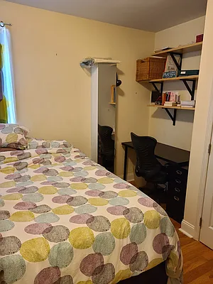 Rented by Keller Williams NYC | media 20