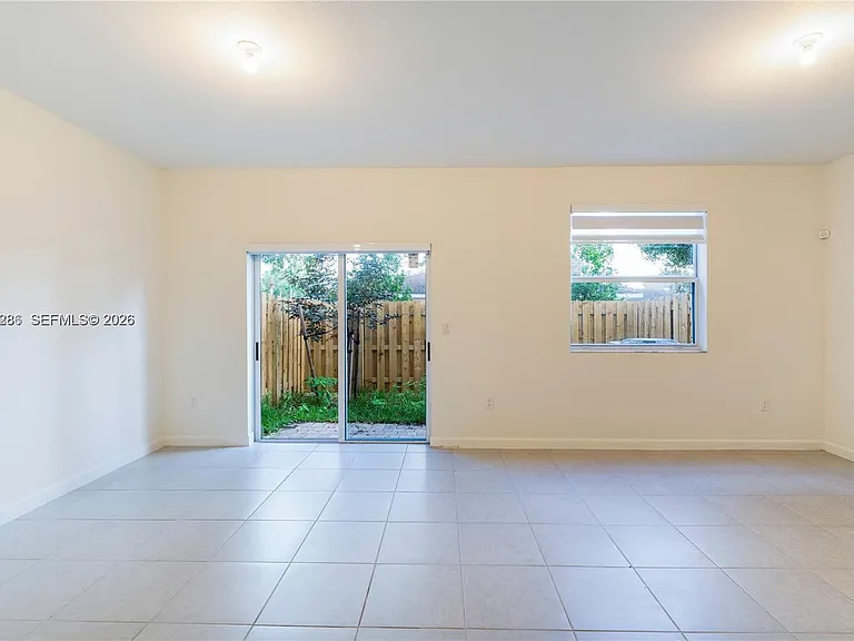 5514 NW 27th St #5514 — Photo 16