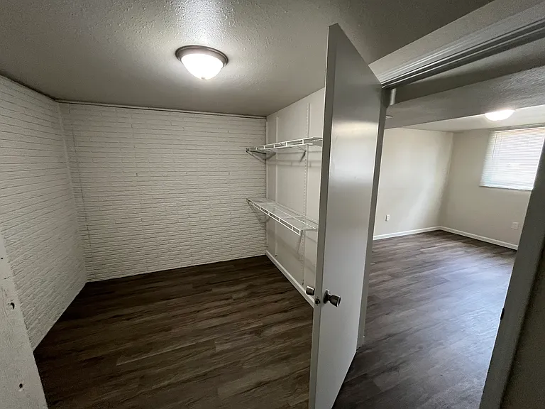 24 Regal Ln — Photo 12