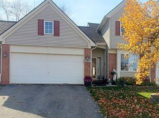 4520 Willow View Ct, Howell, MI 48843