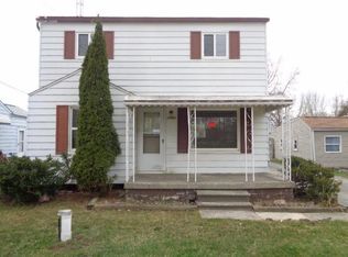 1082 Paul St, Mount Morris, MI 48458
