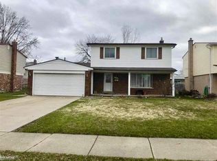 35619 Electra Dr, Sterling Heights, MI 48312