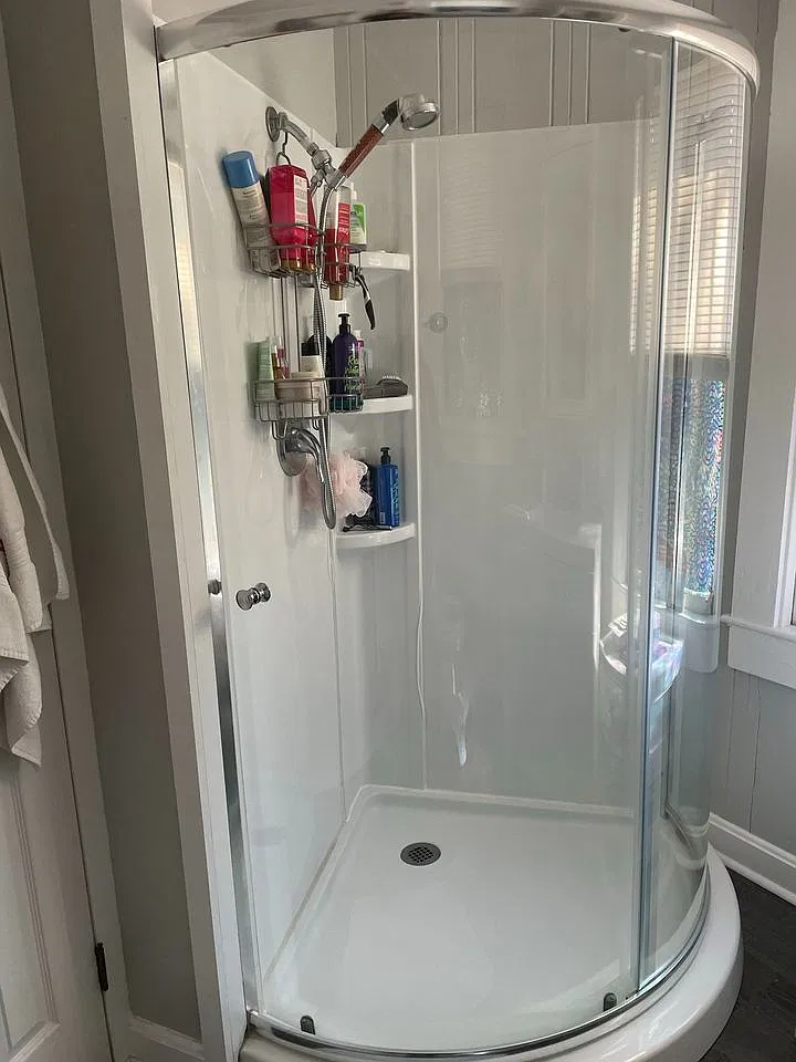 4 bed, 1400 sqft, $3,200 — Photo 2