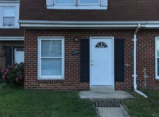8393 Pioneer Dr, Severn, MD 21144