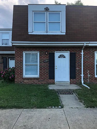 8393 Pioneer Dr Photo 1