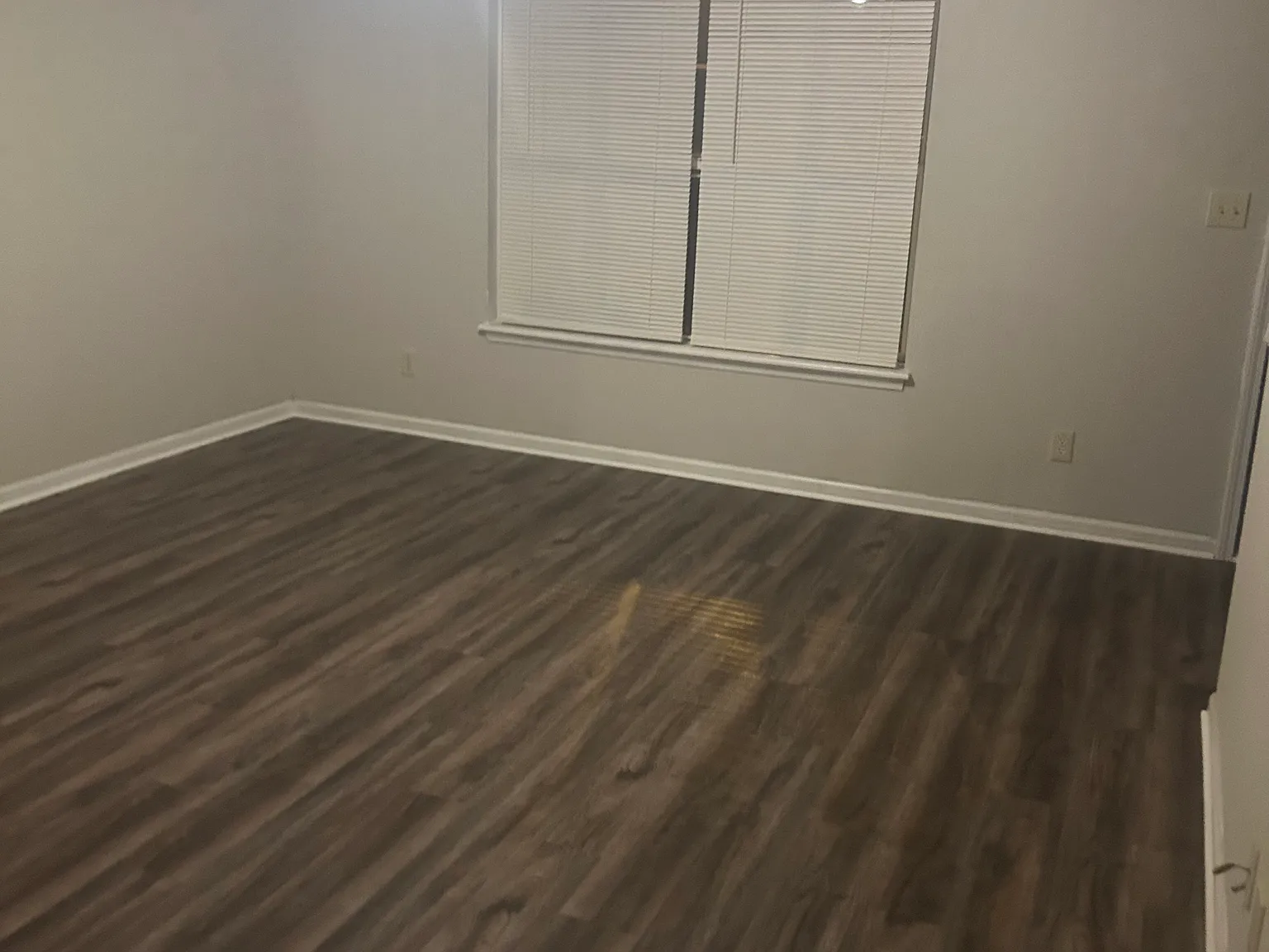 2 bed, 2.5 bath, 1152 sqft, $1,125 — Photo 2