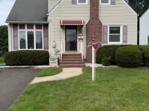 259 Chestnut St, Bound Brook Boro, NJ 08805