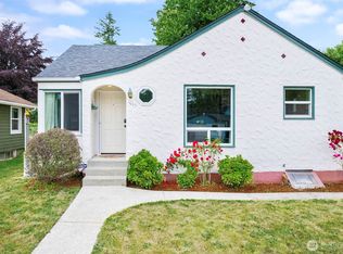 1015 Hewitt Ave, Bremerton, WA 98337