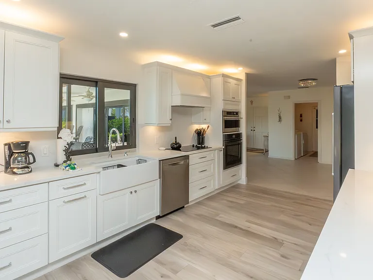 1131 Edington Pl — Photo 20