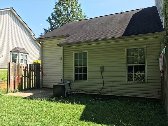 4th image of 6336 Wellington Walk Way