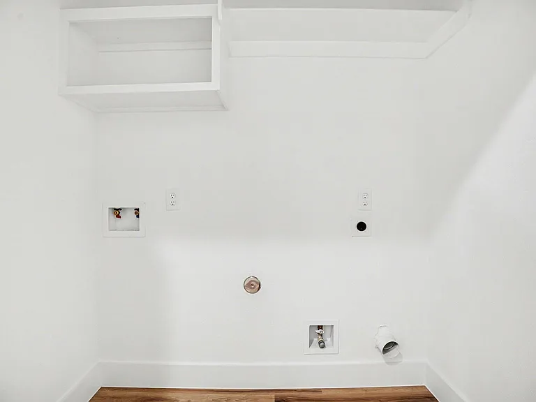 115 Milby St — Photo 24