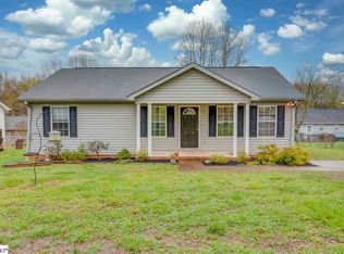 117 Golf St, Greer, SC 29650