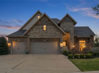 1605 SW Rosedale Ave, Bentonville, AR 72713