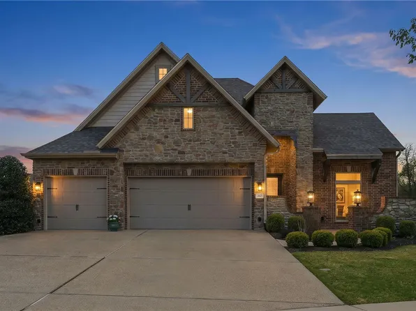 1605 SW Rosedale Ave, Bentonville, AR 72713