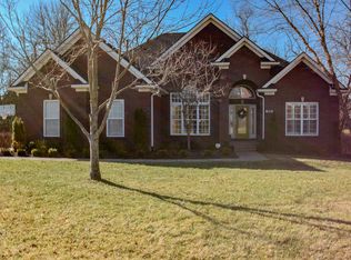 44 Osage Trl, Louisville, KY 40245