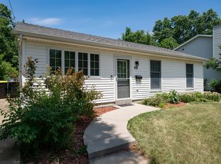 98 E Sycamore St, Normal, IL 61761