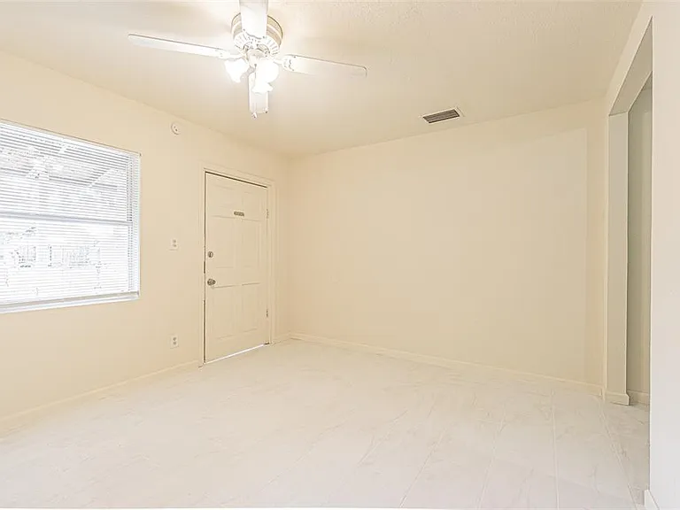 14918 Pinecrest Rd — Photo 12