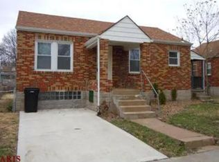 9555 Roslan Pl, Saint Louis, MO