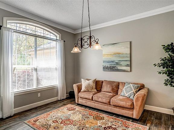5th image of 10997 Nix Ln