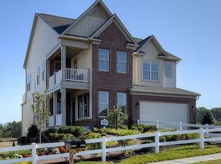 42710 Chisholm Dr, Ashburn, VA 20148