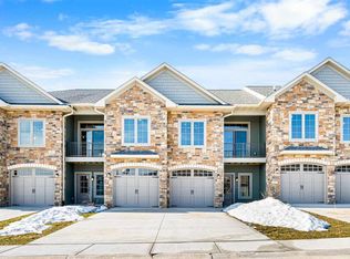 2871 Blue Sage Dr, Coralville, IA 52241