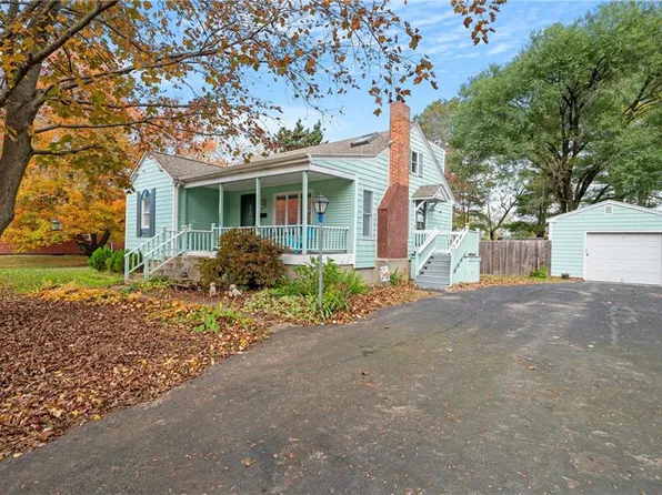 369 Church St, Pascoag, RI 02859