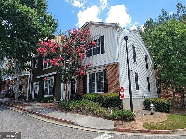 1st image of 165 Riverstone Commons Cir