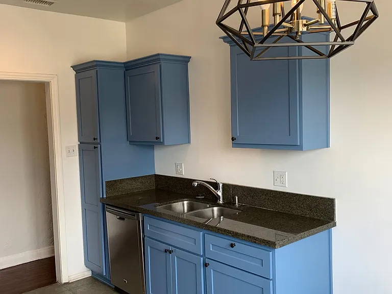 2901 Somerset Dr — Photo 10