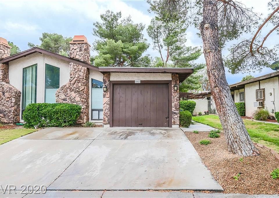 1st image of 2567 Karen Ave #0